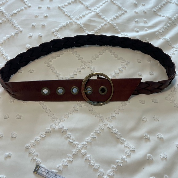 CHICO'S BRAIDED TWIST Leather Belt Size M\L TOOLED BUCKLE GORGEOUS color buckle - Picture 2 of 12